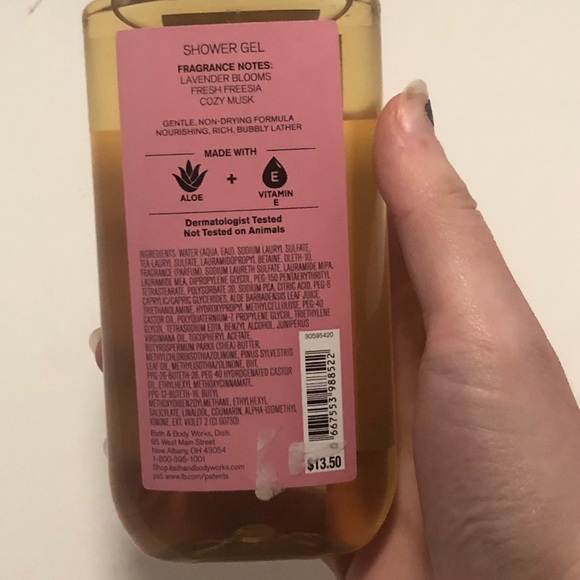 Bath and Body Works Cozy Evening Shower Gel - Picture 4 of 6